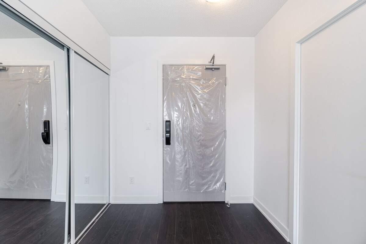 Listing W5882049 - Large Photo # 15