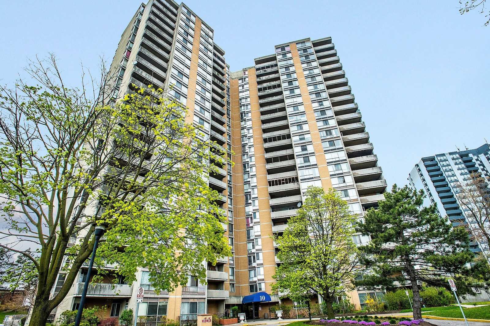 10 Martha Eaton Way, #1111