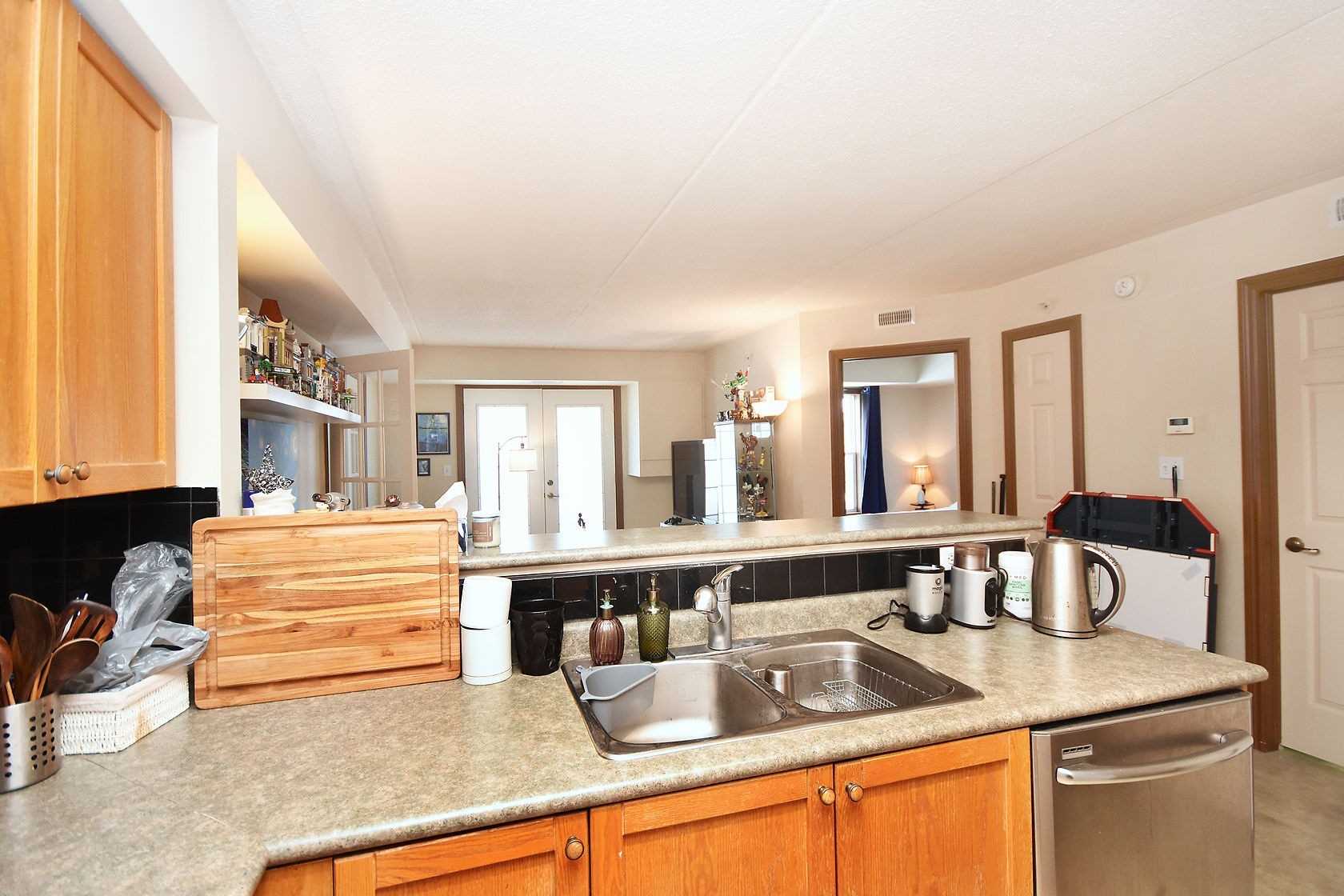 Listing W5882467 - Large Photo # 15