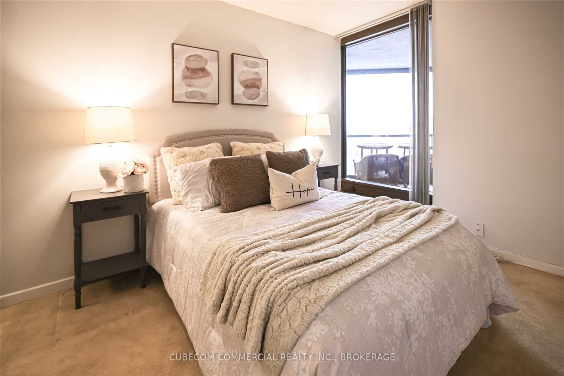 Listing W5882559 - Large Photo # 13