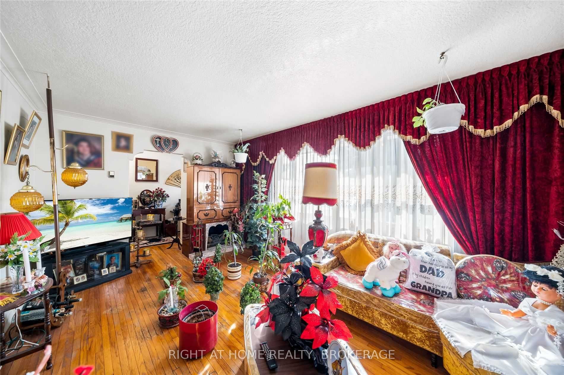 Listing W5882595 - Large Photo # 6