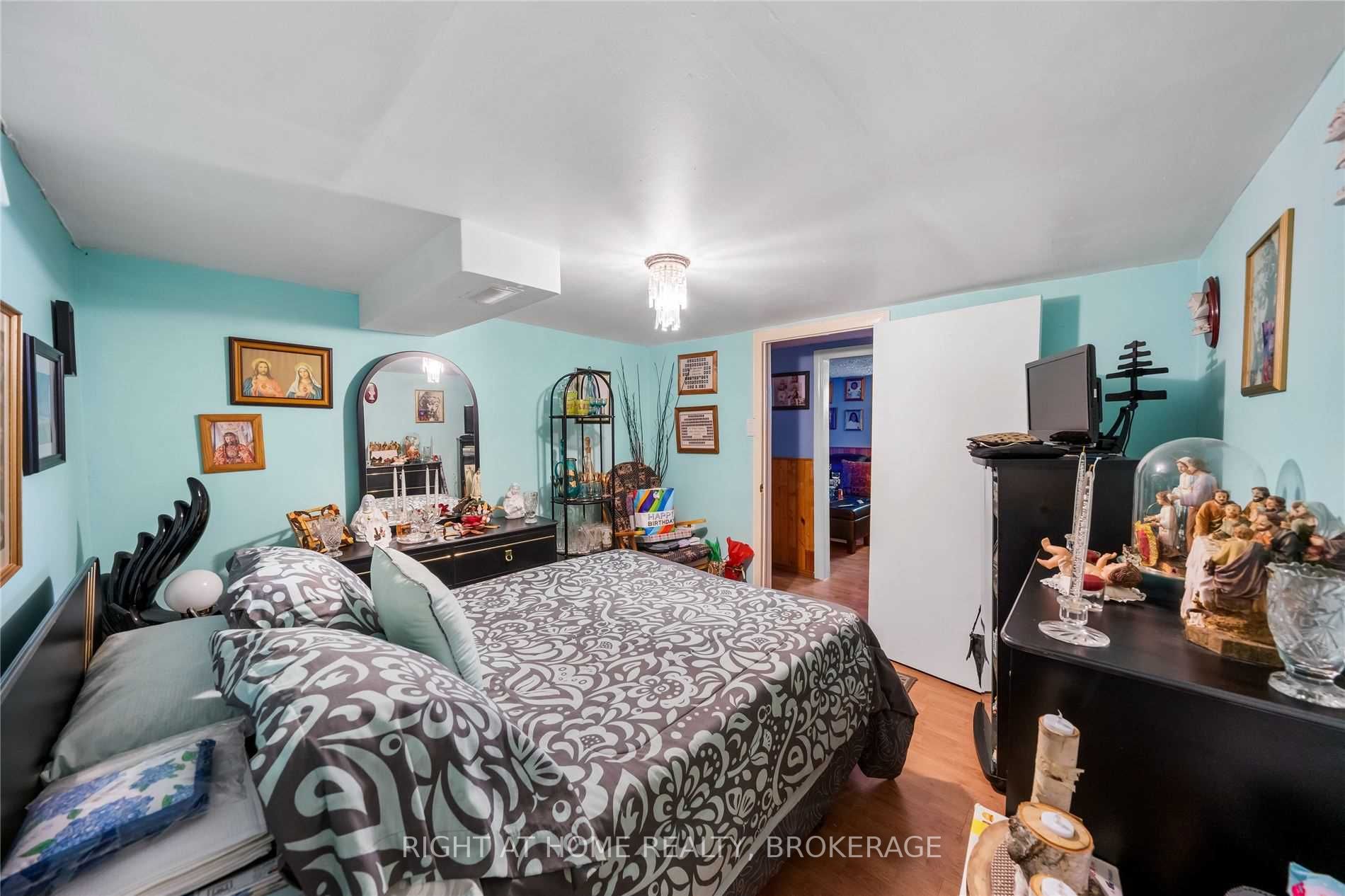 Listing W5882595 - Large Photo # 22