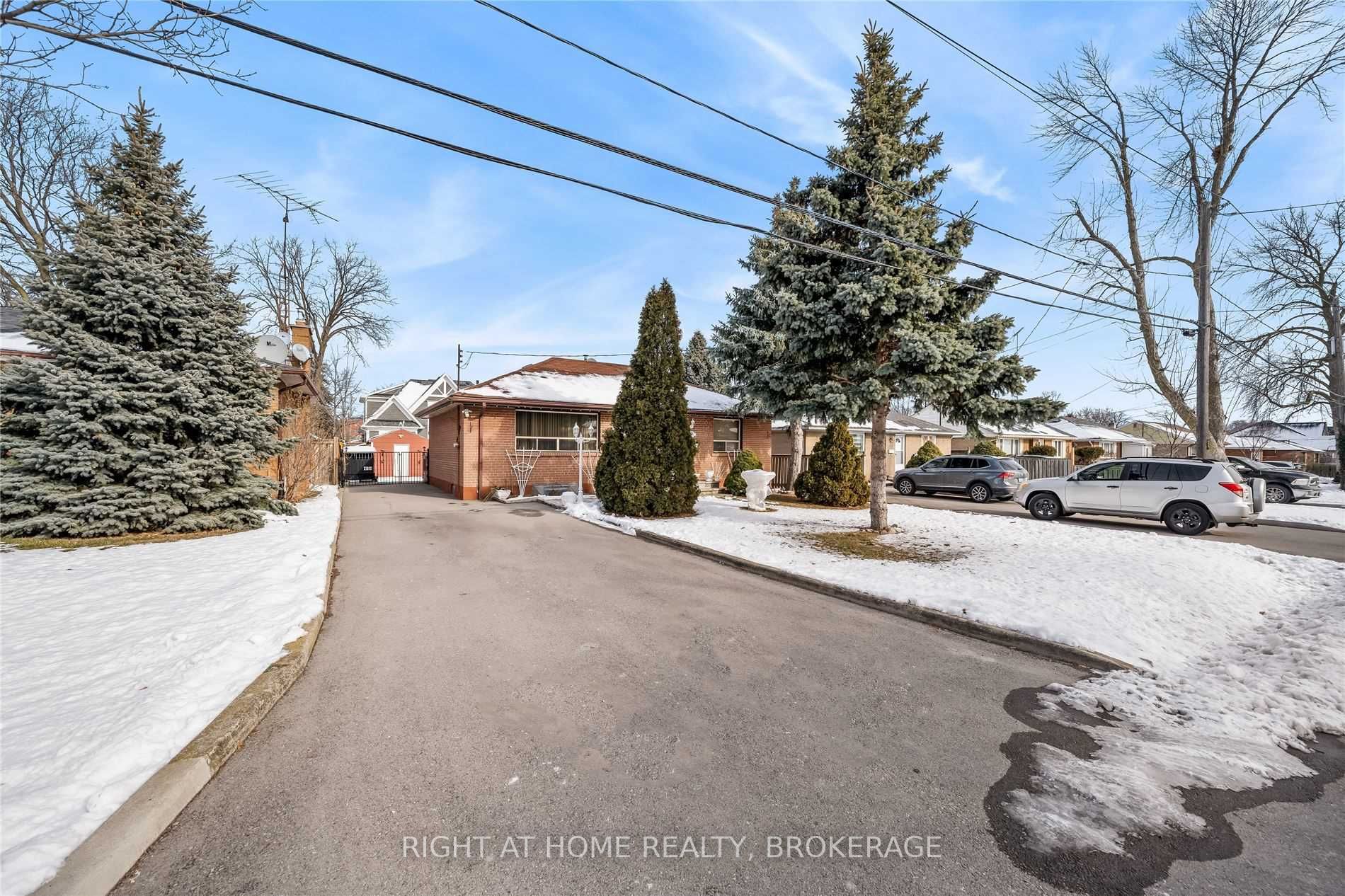 Listing W5882595 - Large Photo # 4