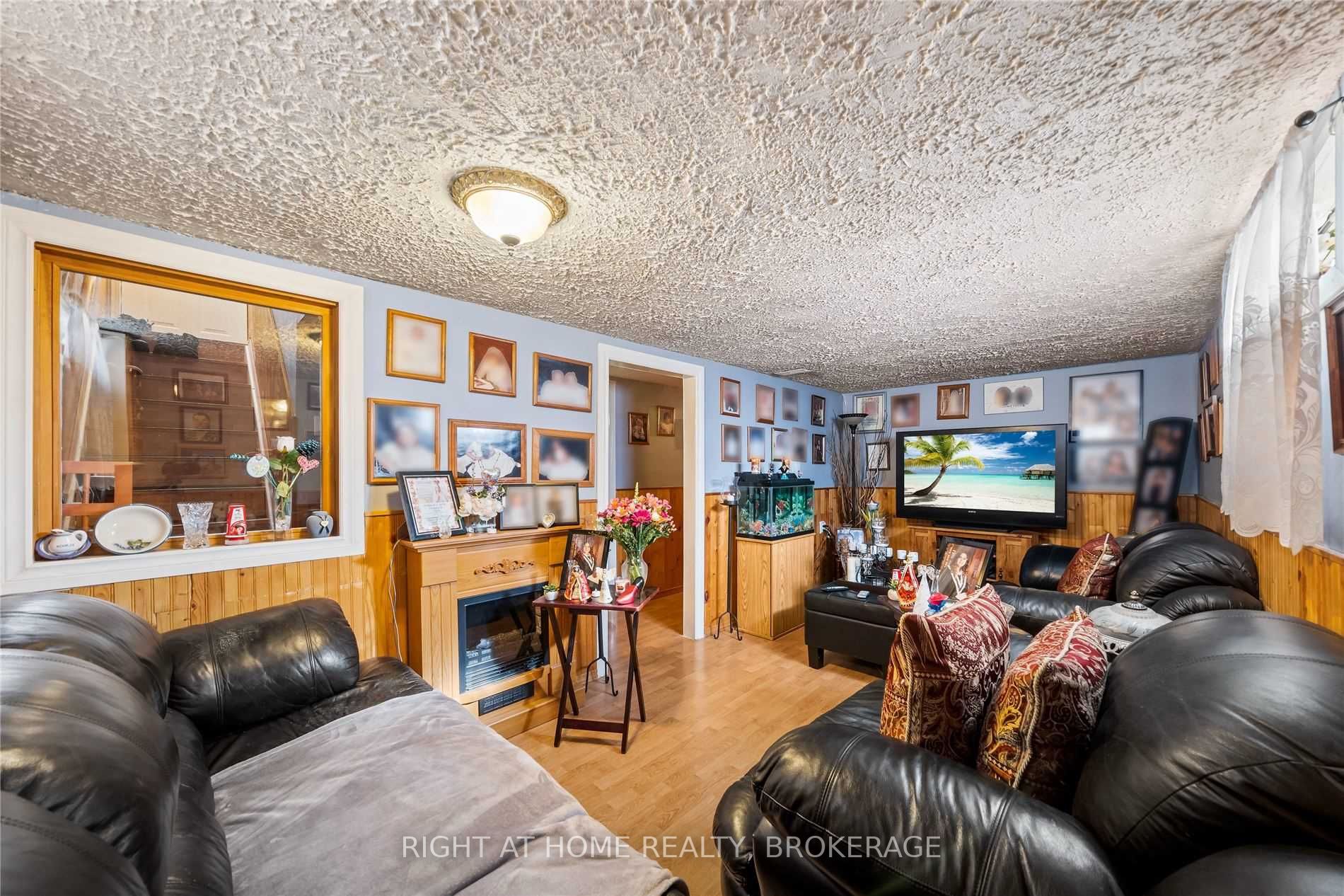 Listing W5882595 - Large Photo # 24