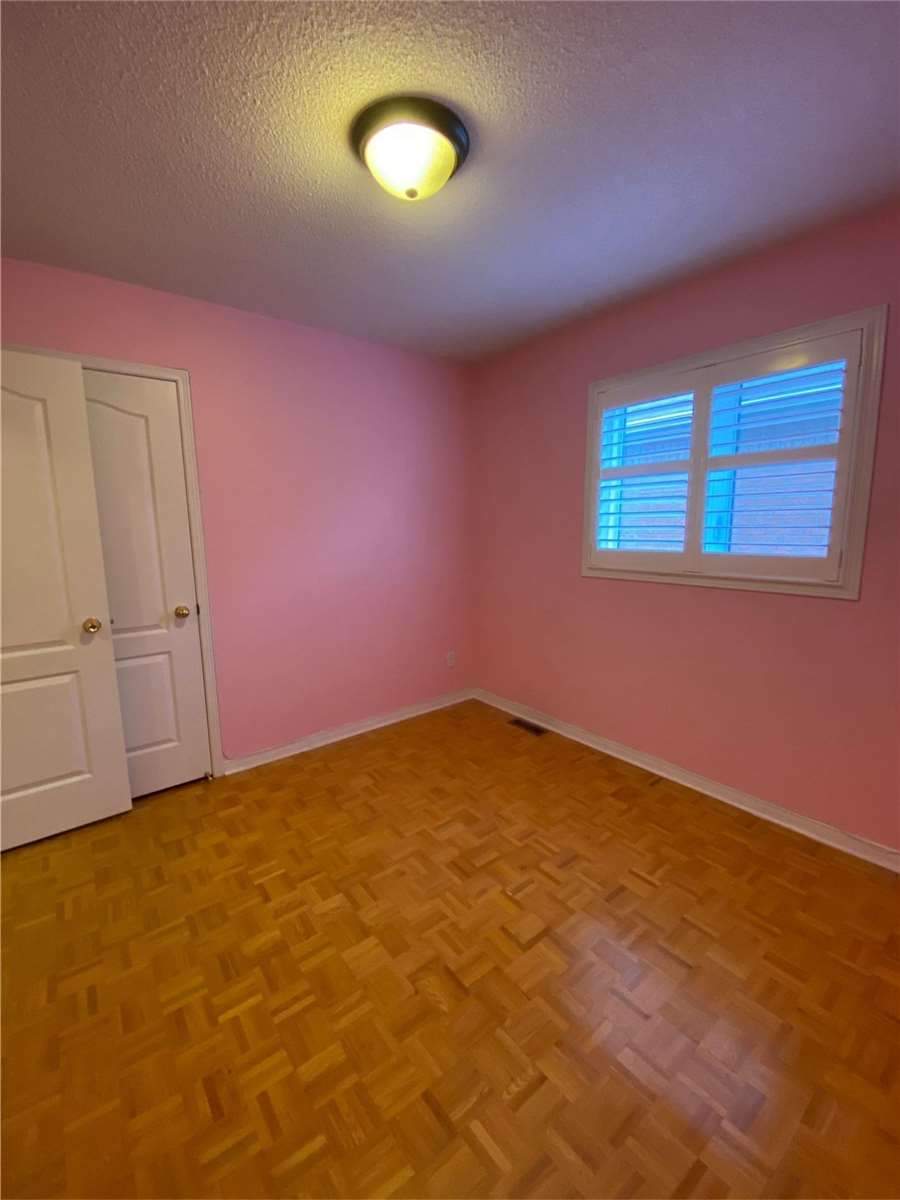 Listing W5882682 - Large Photo # 27