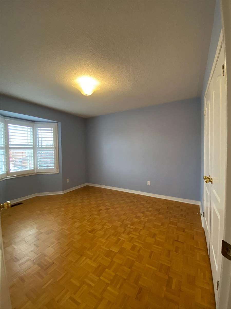 Listing W5882682 - Large Photo # 25