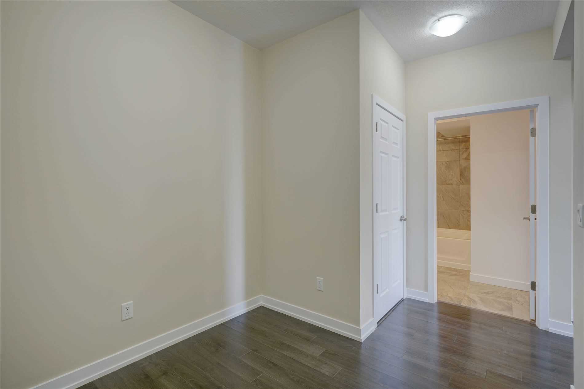 Listing W5882703 - Large Photo # 20