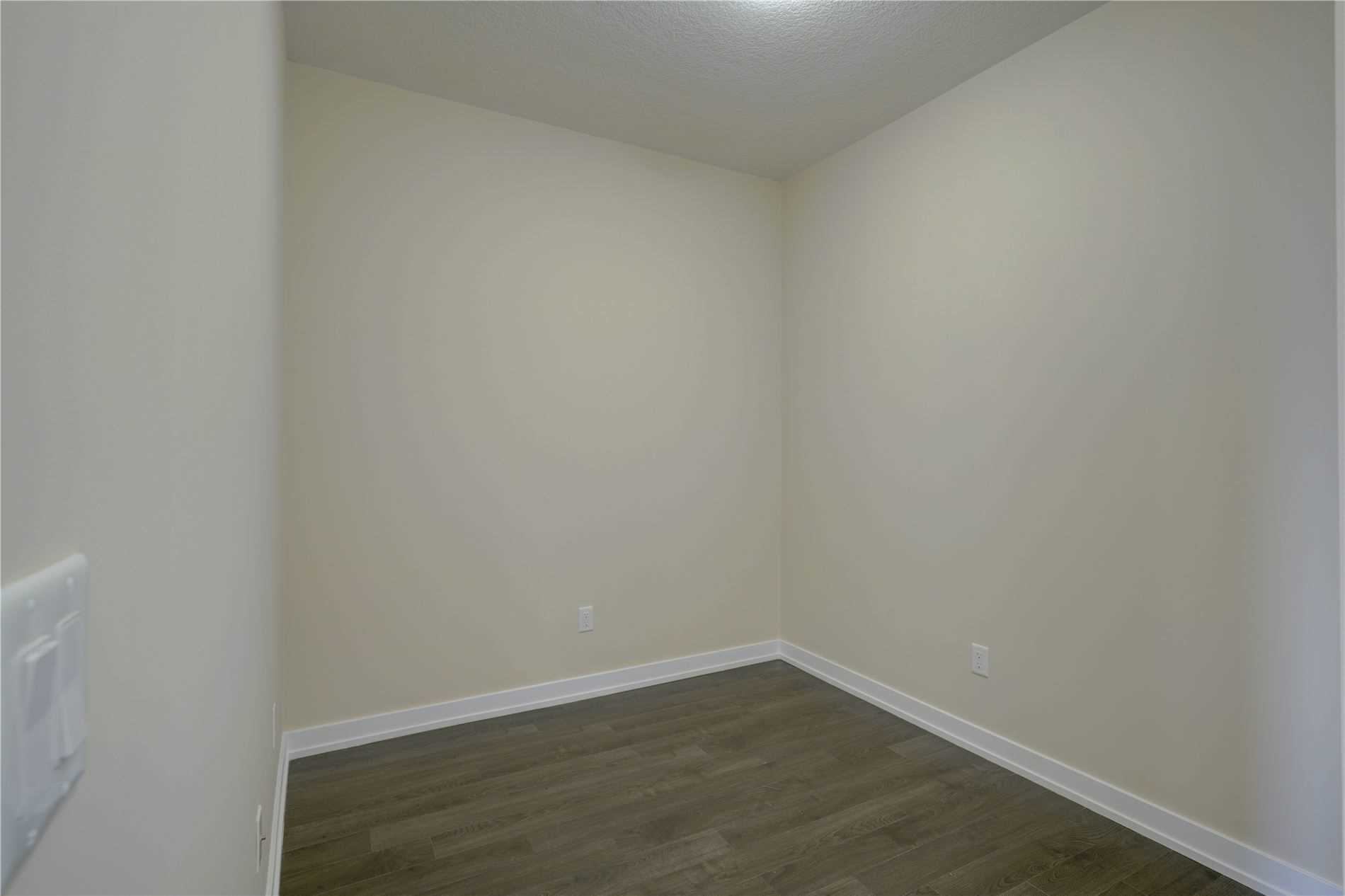 Listing W5882703 - Large Photo # 19
