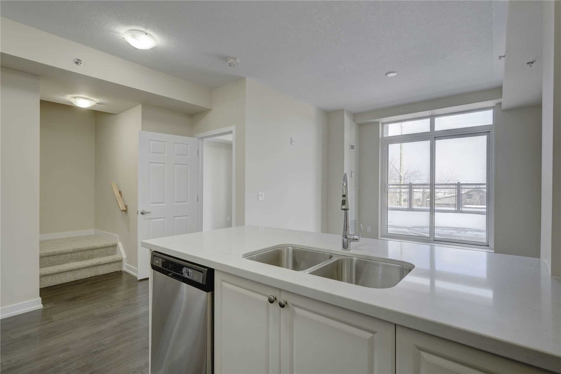 Listing W5882703 - Large Photo # 18