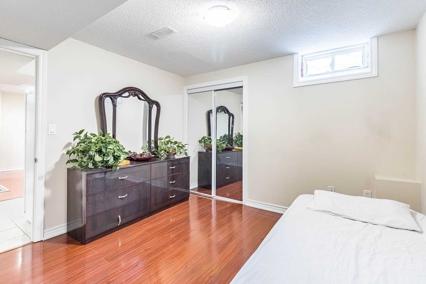 Listing W5882725 - Large Photo # 38