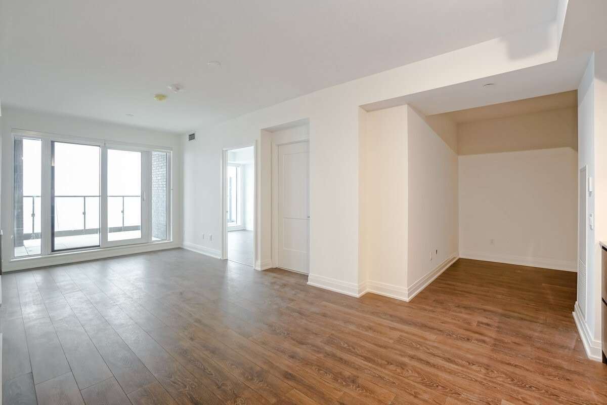 Listing W5882808 - Large Photo # 9
