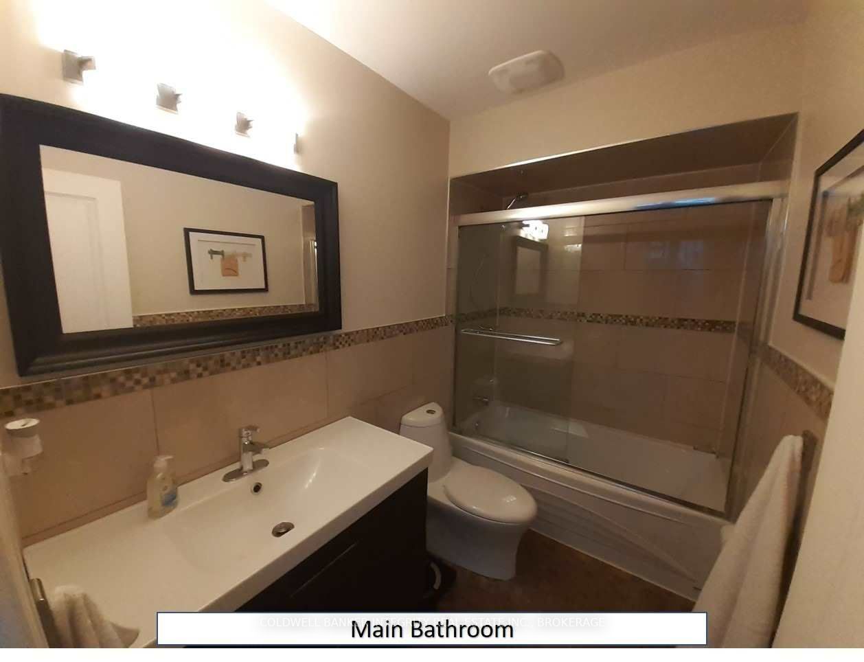 Listing W5882857 - Large Photo # 22
