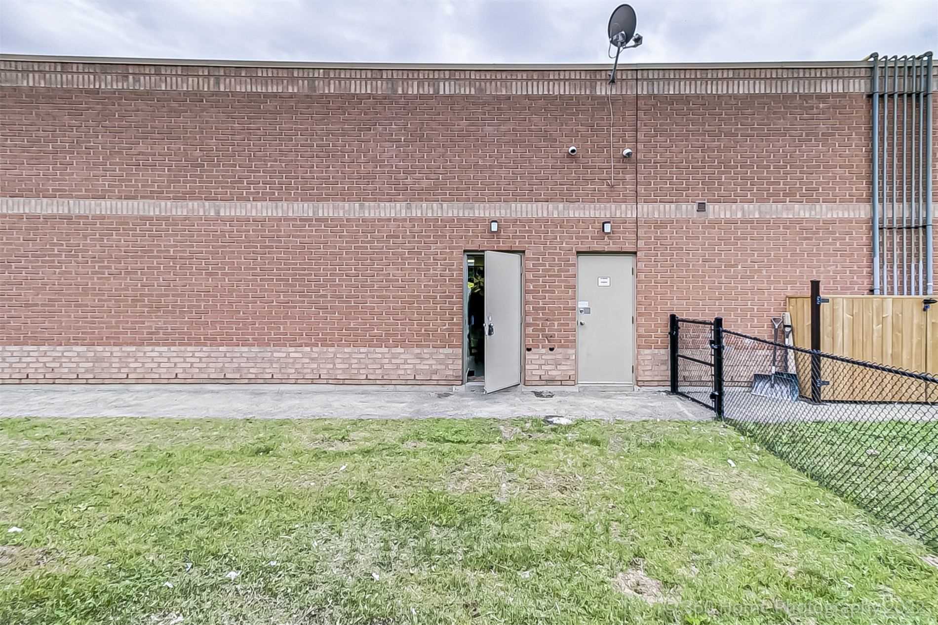 Listing W5883065 - Large Photo # 21