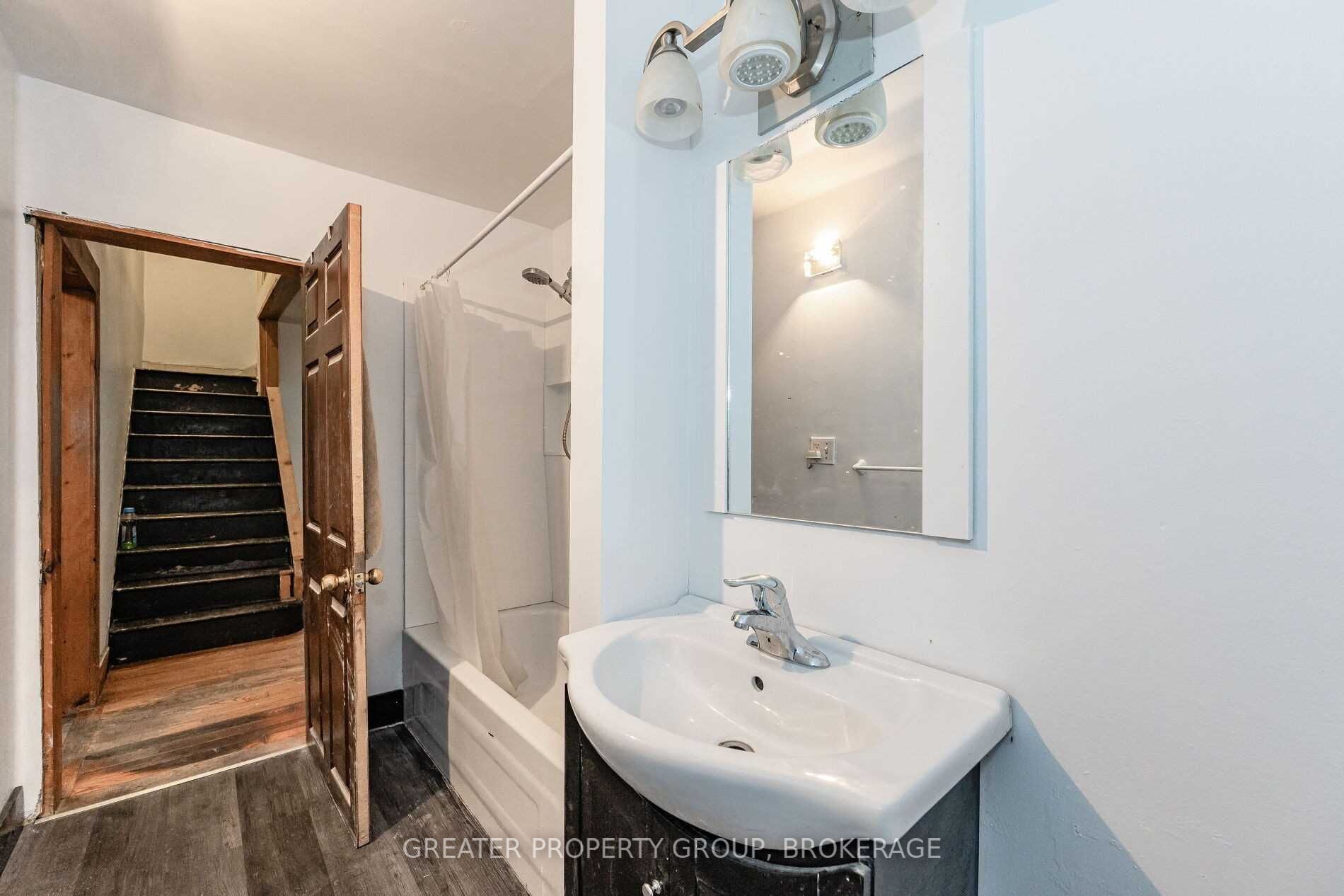 Listing W5883210 - Large Photo # 33