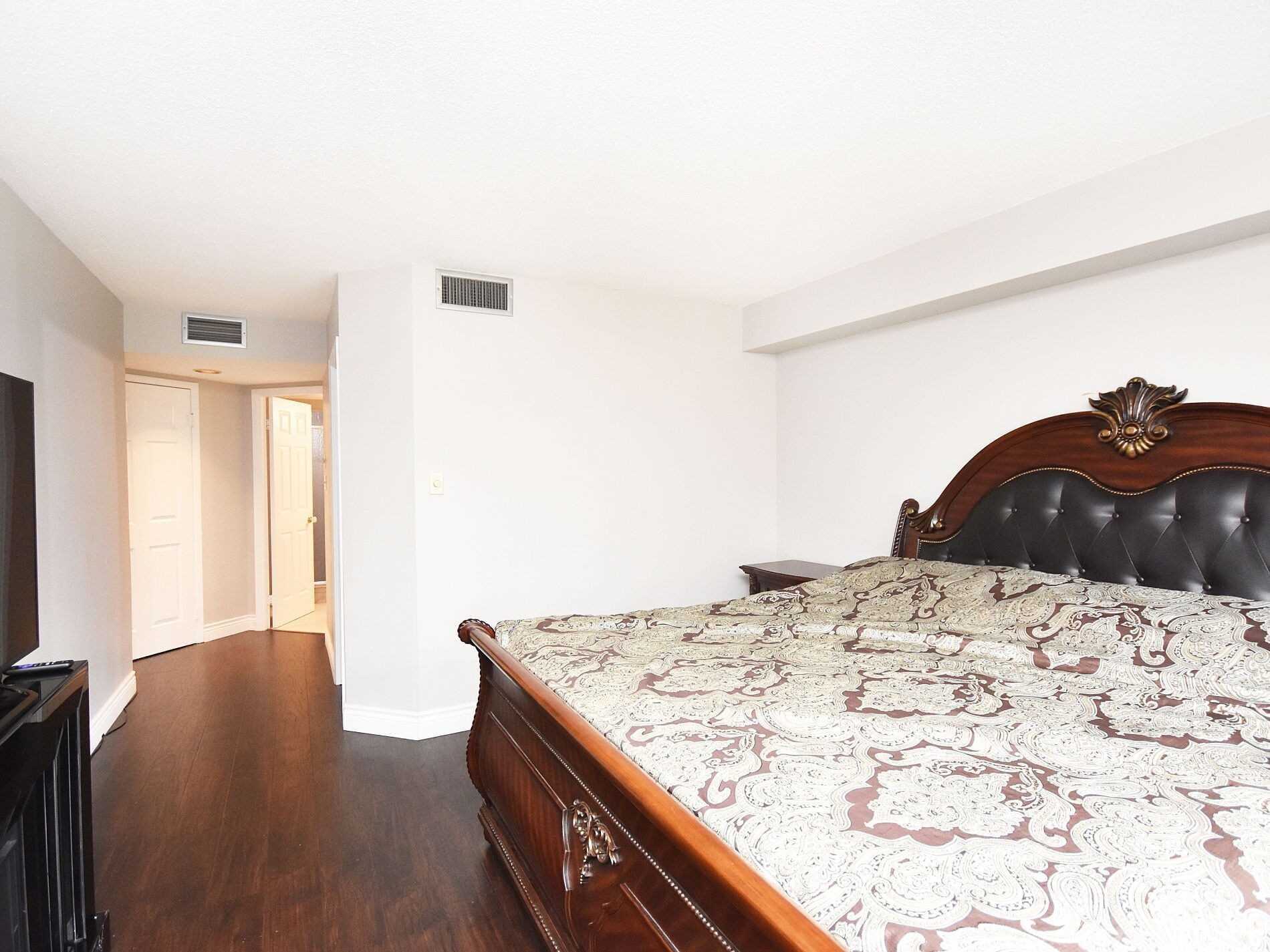 Listing W5884392 - Large Photo # 25