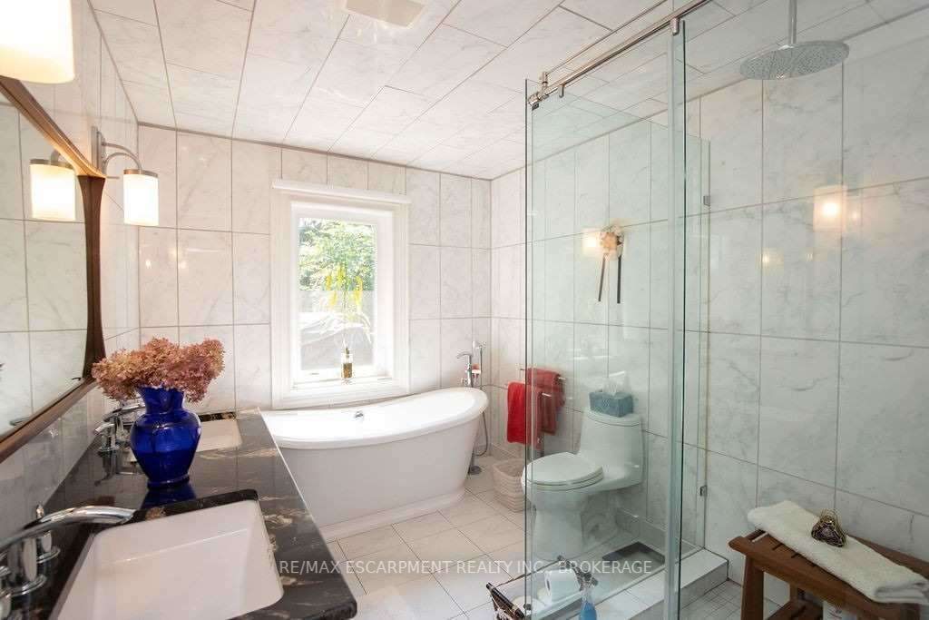 Listing W5884675 - Large Photo # 13