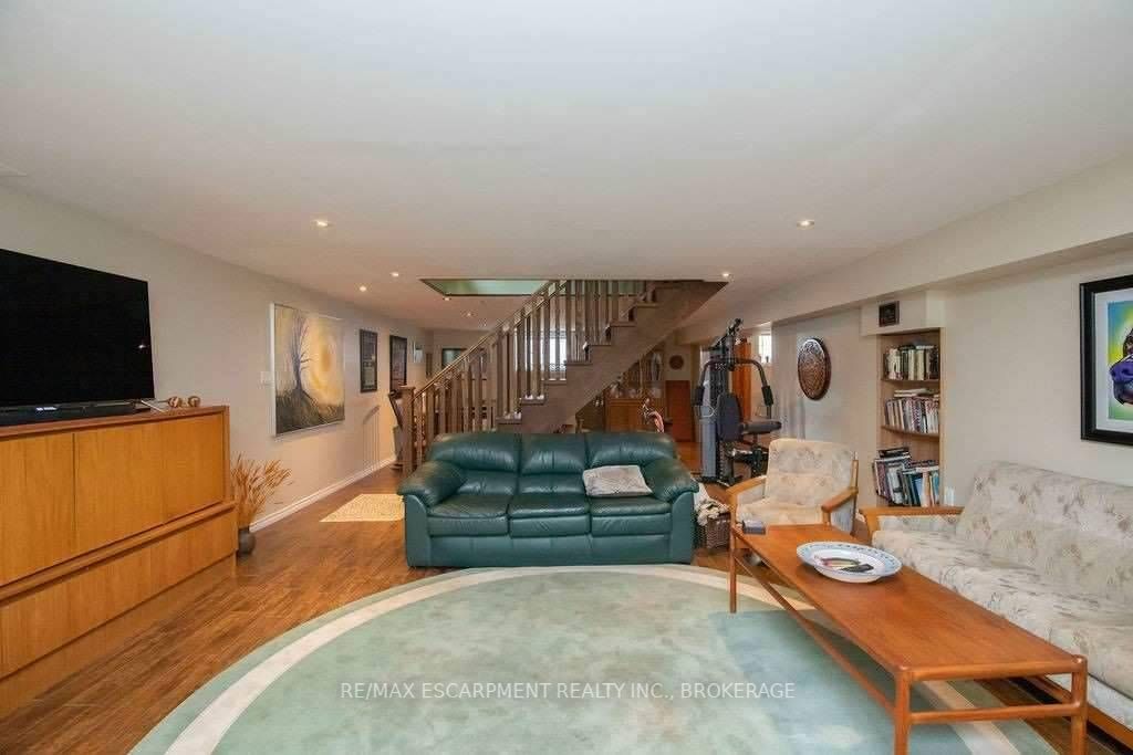Listing W5884675 - Large Photo # 23