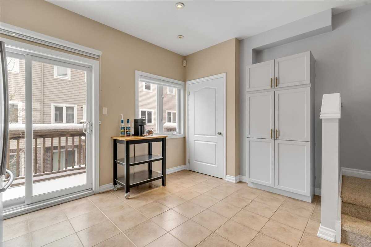99 Piggott Mews