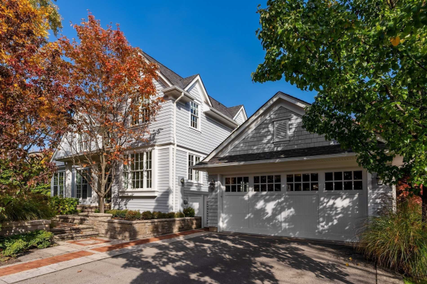 122 Burnet St, Oakville