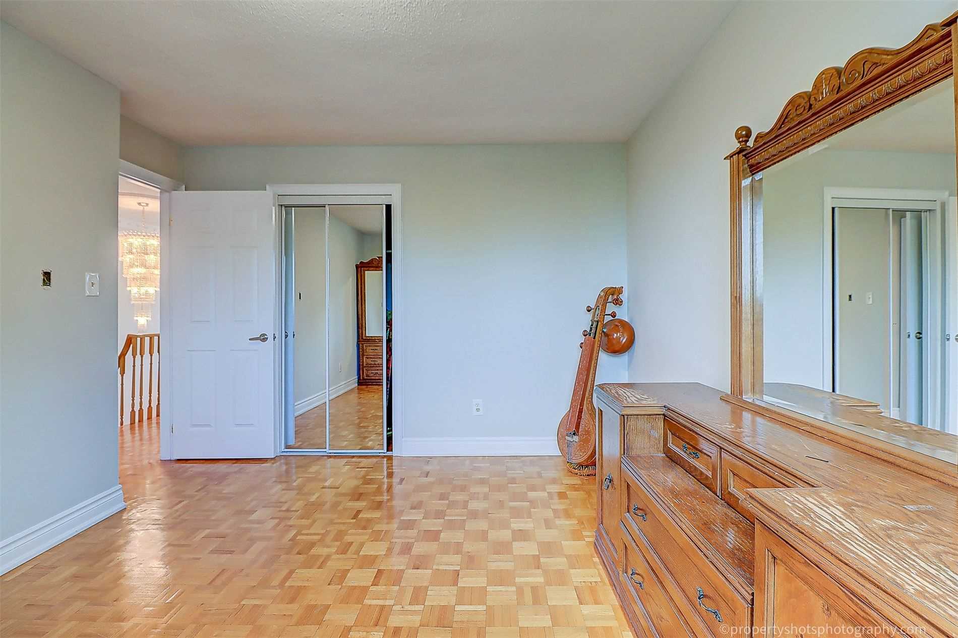 Listing W5885221 - Large Photo # 19