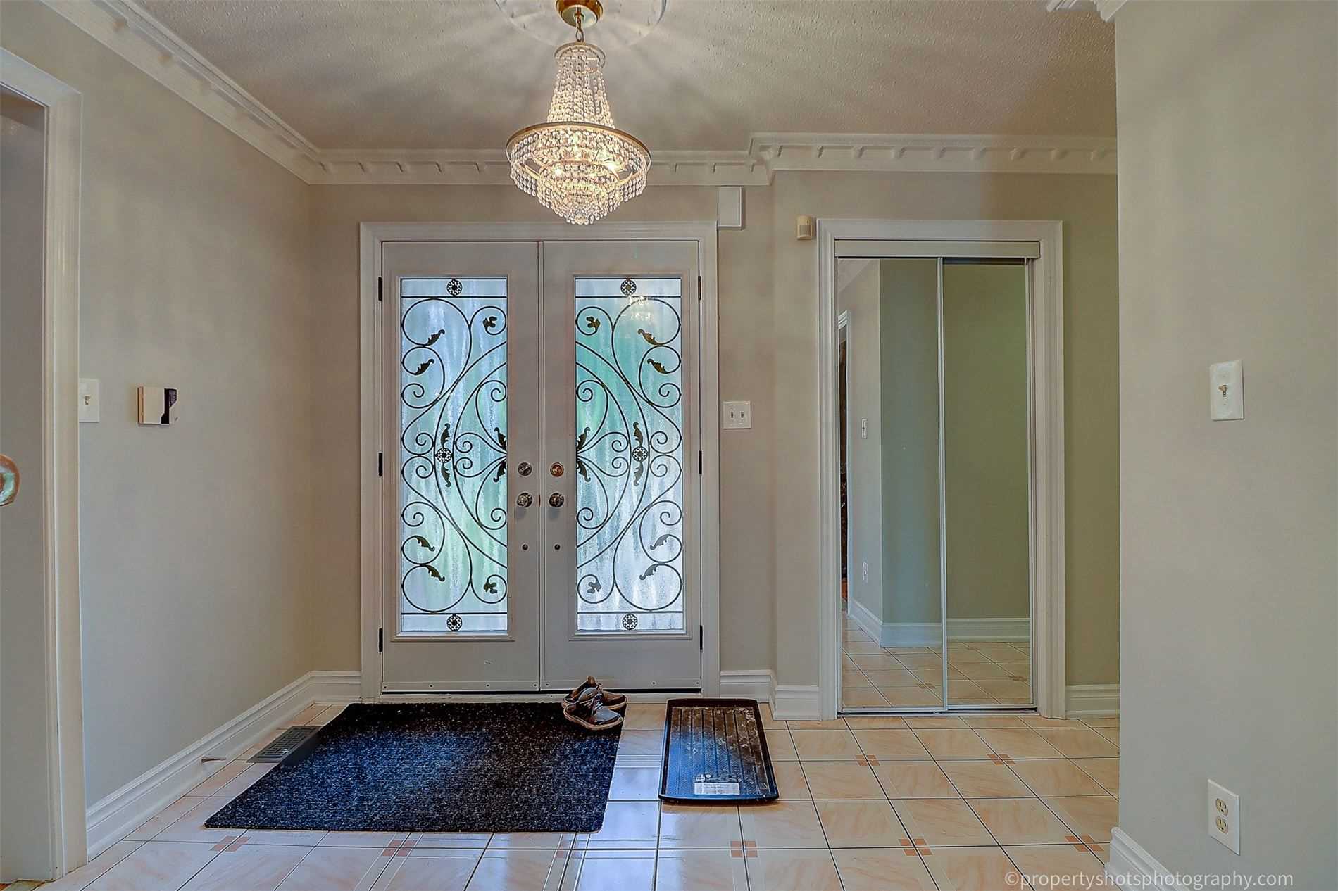 Listing W5885221 - Large Photo # 10