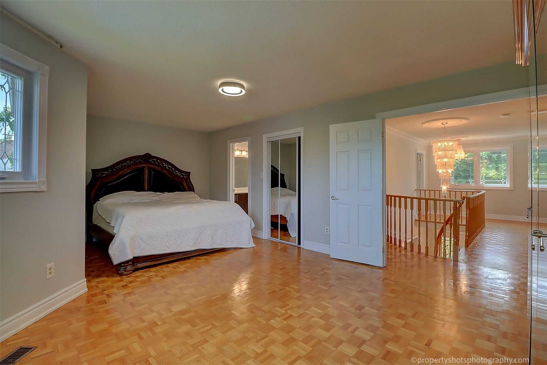 Listing W5885221 - Large Photo # 21