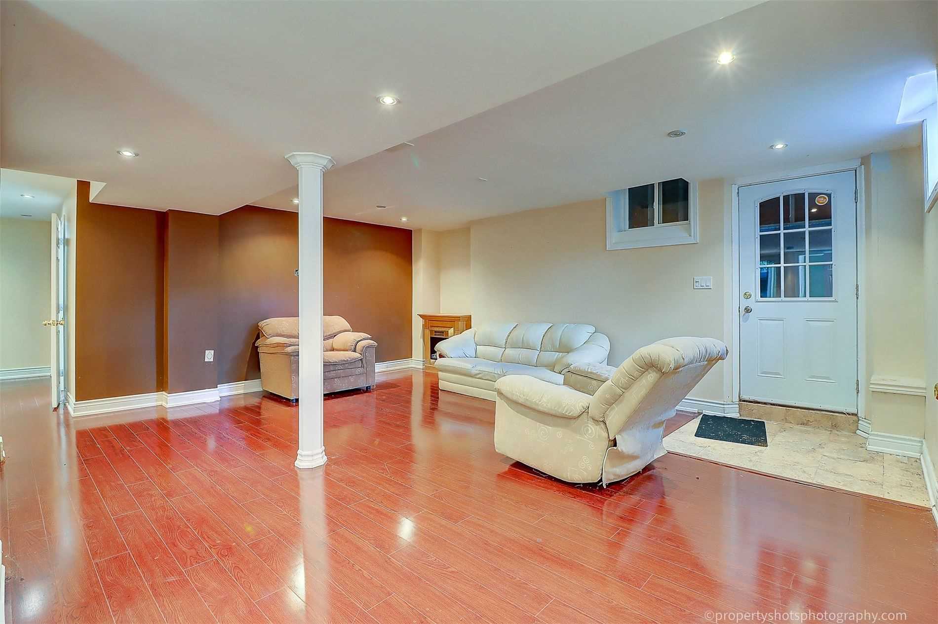 Listing W5885221 - Large Photo # 34