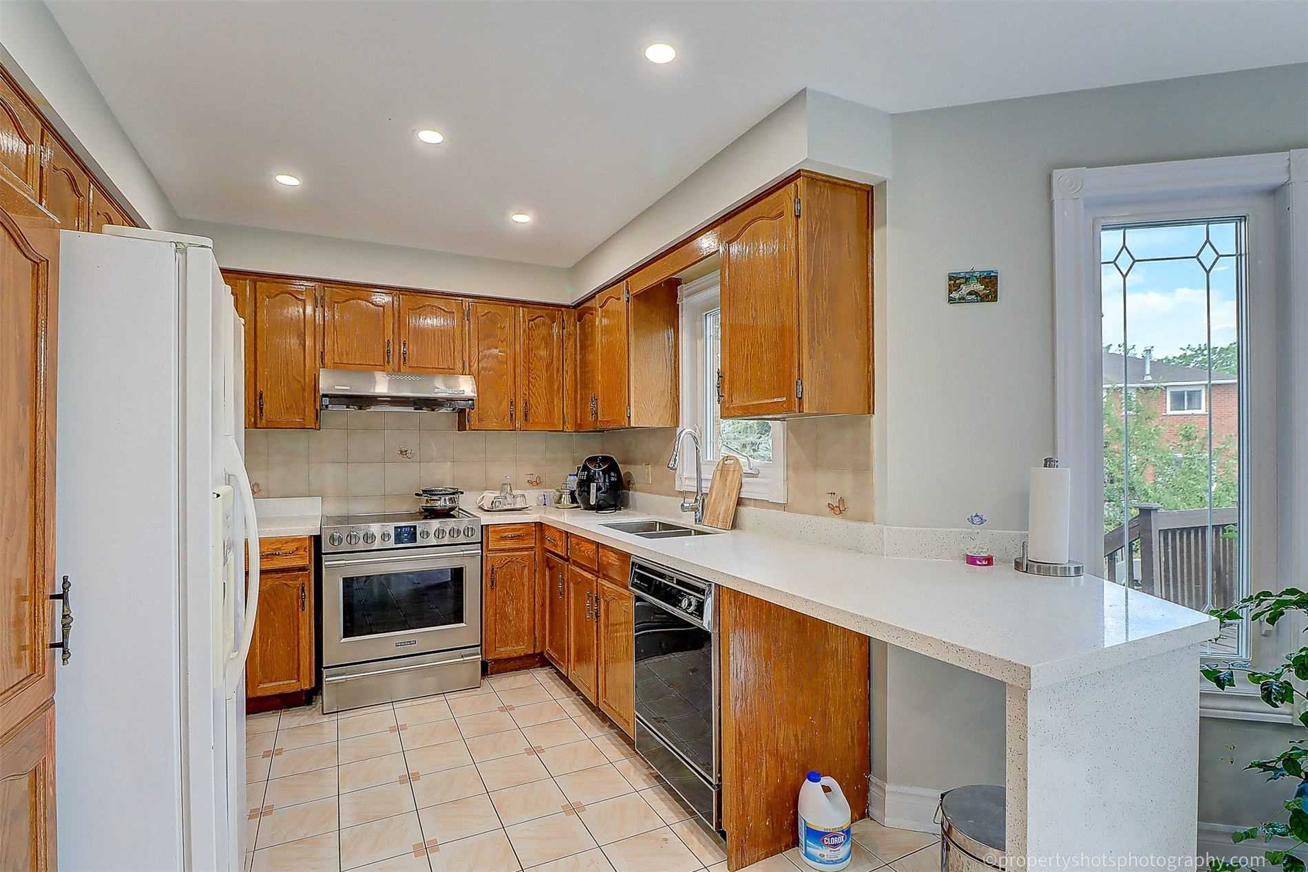 Listing W5885221 - Large Photo # 16