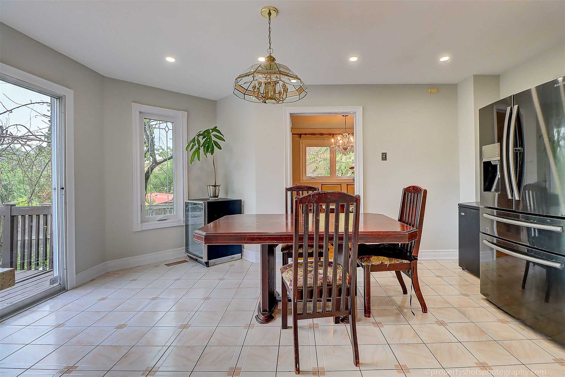 Listing W5885221 - Large Photo # 17