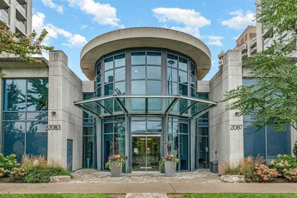 2083 Lake Shore Blvd W, Toronto