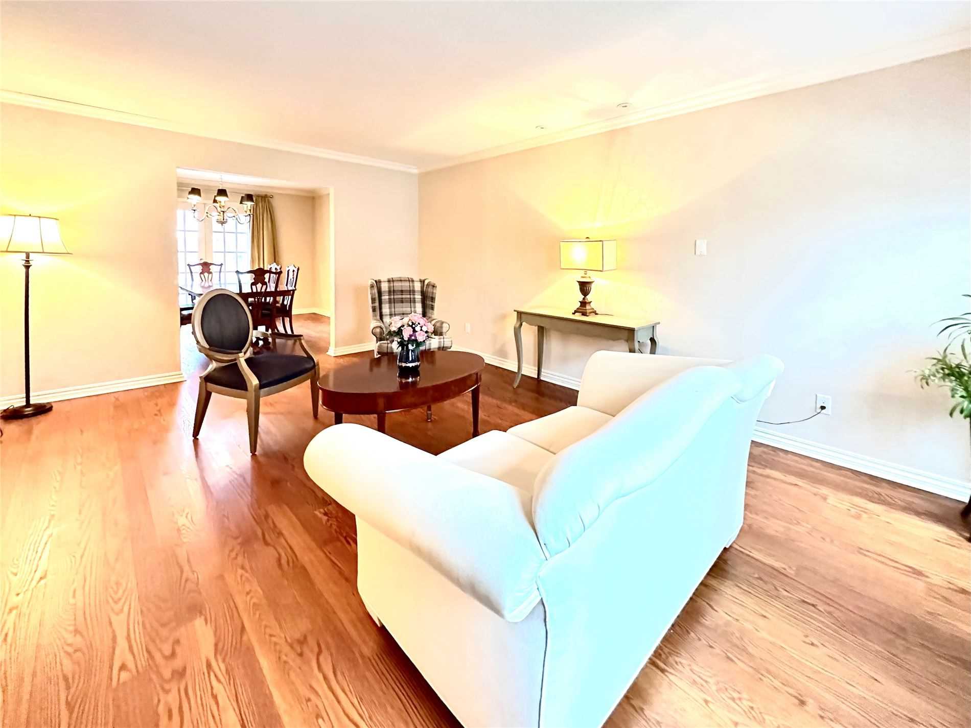 Listing W5885585 - Large Photo # 5