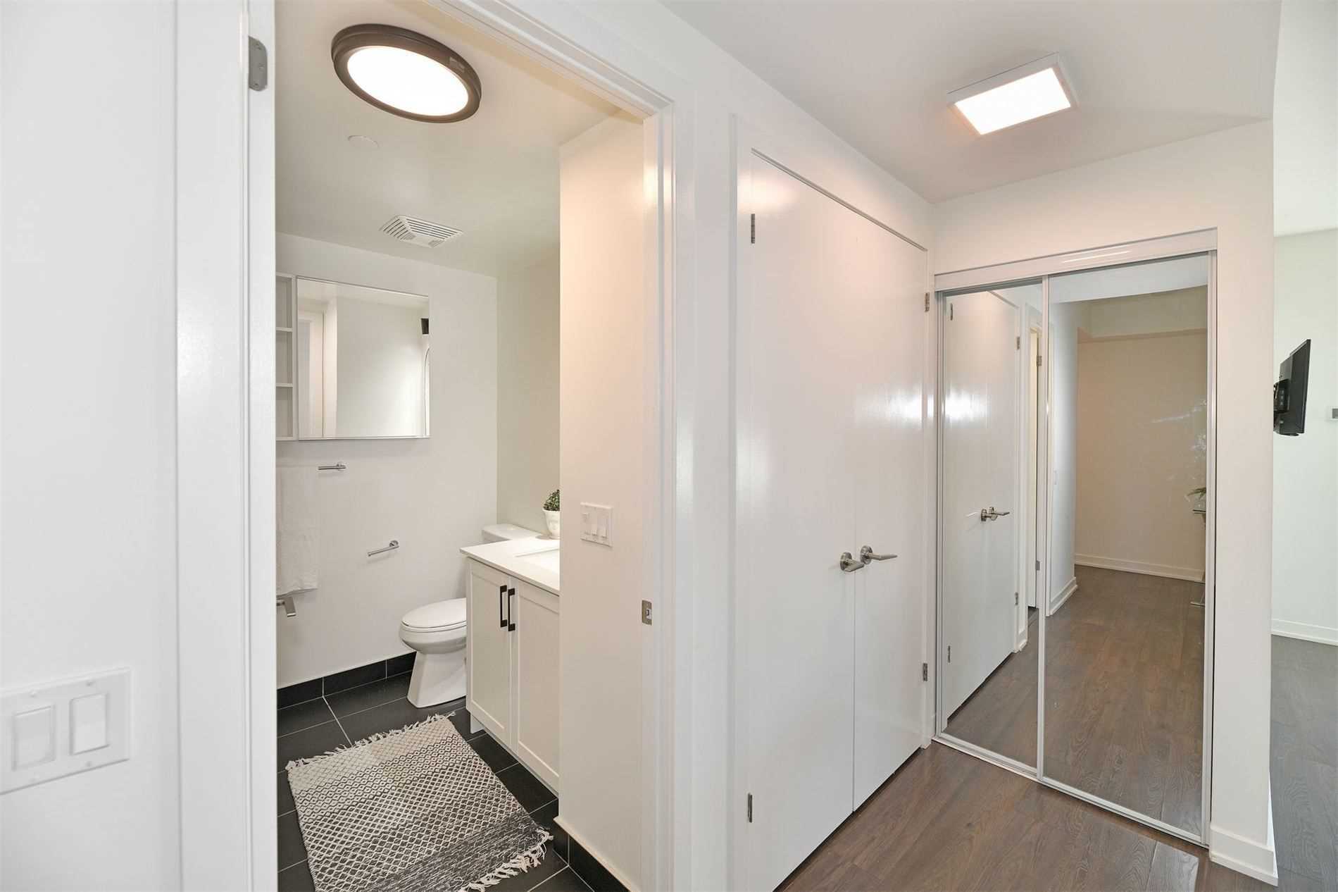2212 Lake Shore Boulevard W, #506