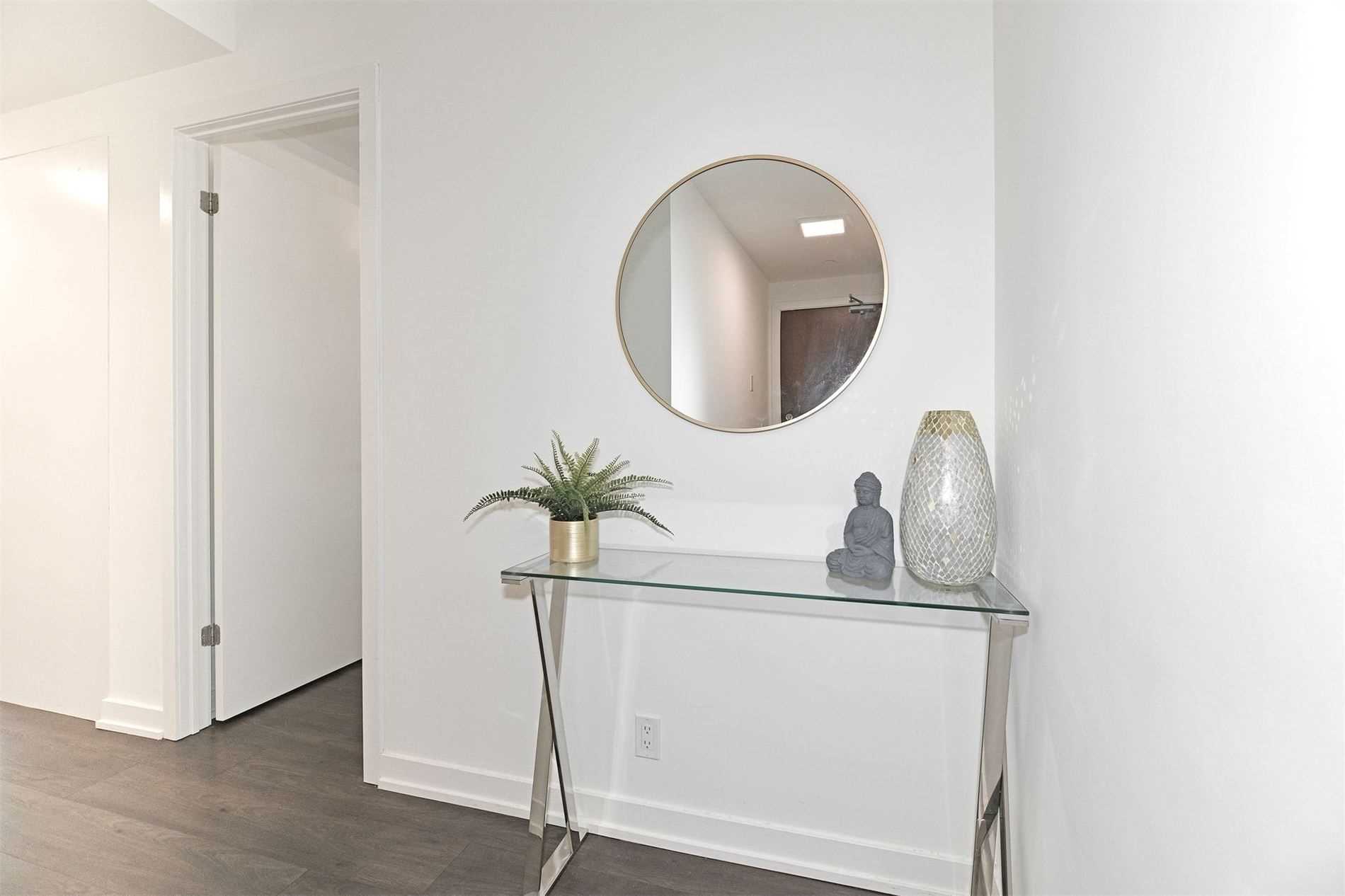 2212 Lake Shore Boulevard W, #506