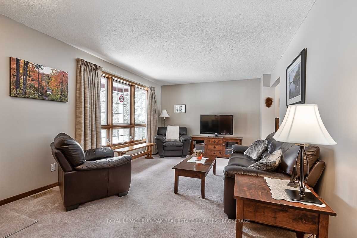 Listing W5885940 - Large Photo # 7