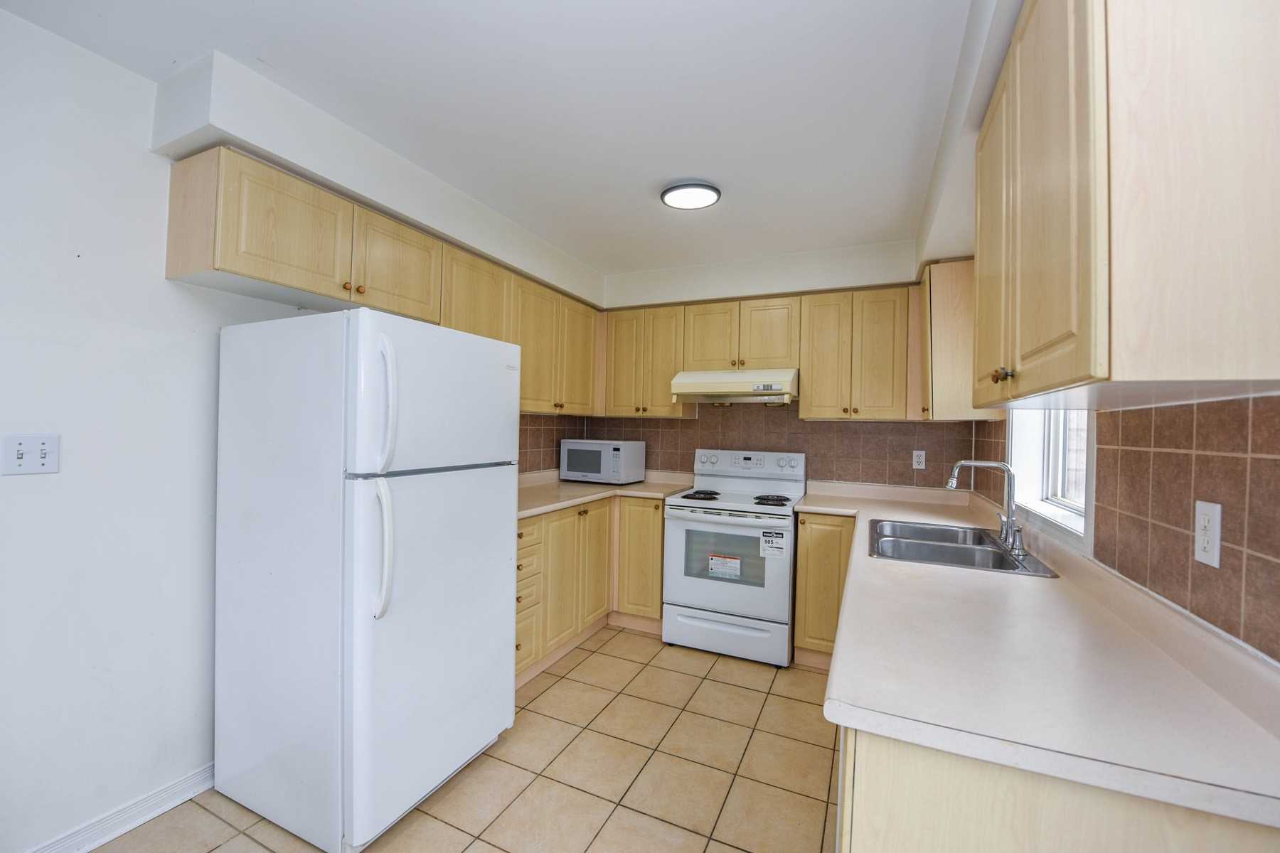 224 Richvale Dr S