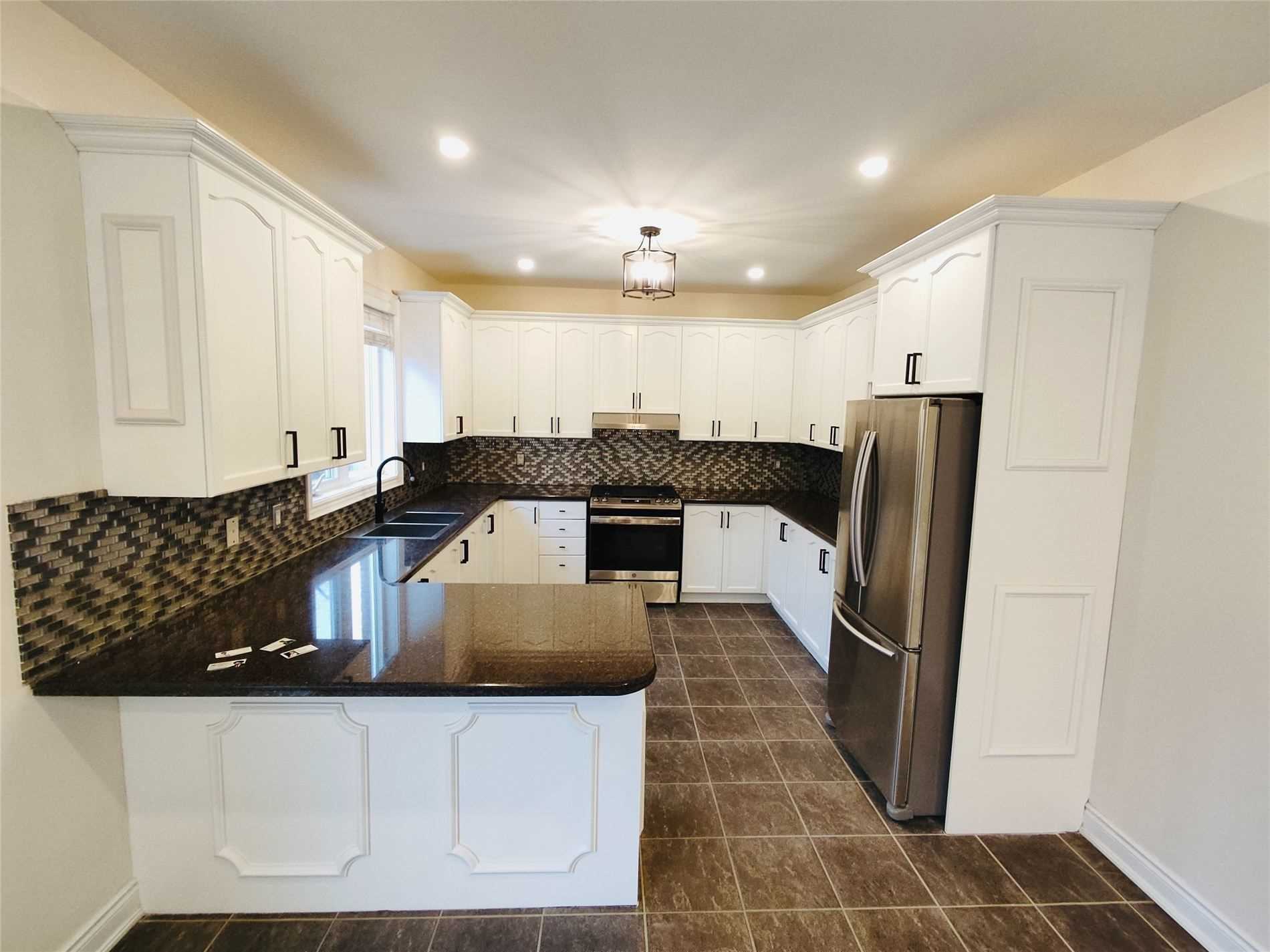Listing W5886036 - Large Photo # 5