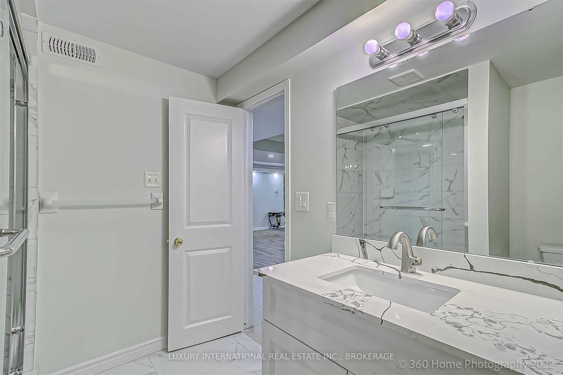 Listing W5886094 - Large Photo # 13