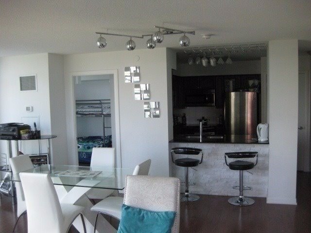 215 Sherway Gardens Road, #704