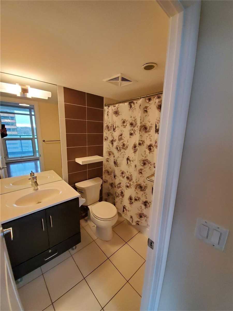 215 Sherway Gardens Road, #704