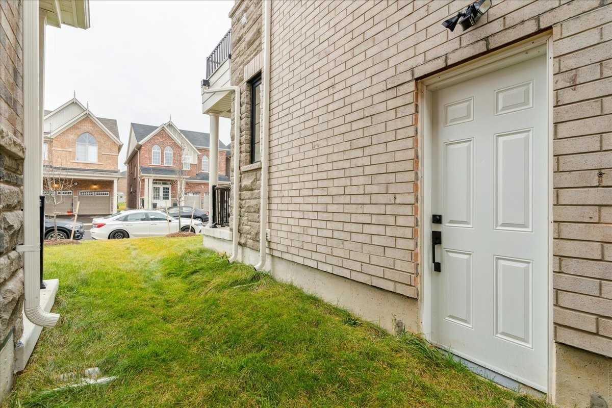 Listing W5886303 - Large Photo # 4