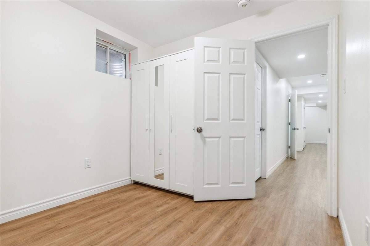 Listing W5886303 - Large Photo # 19