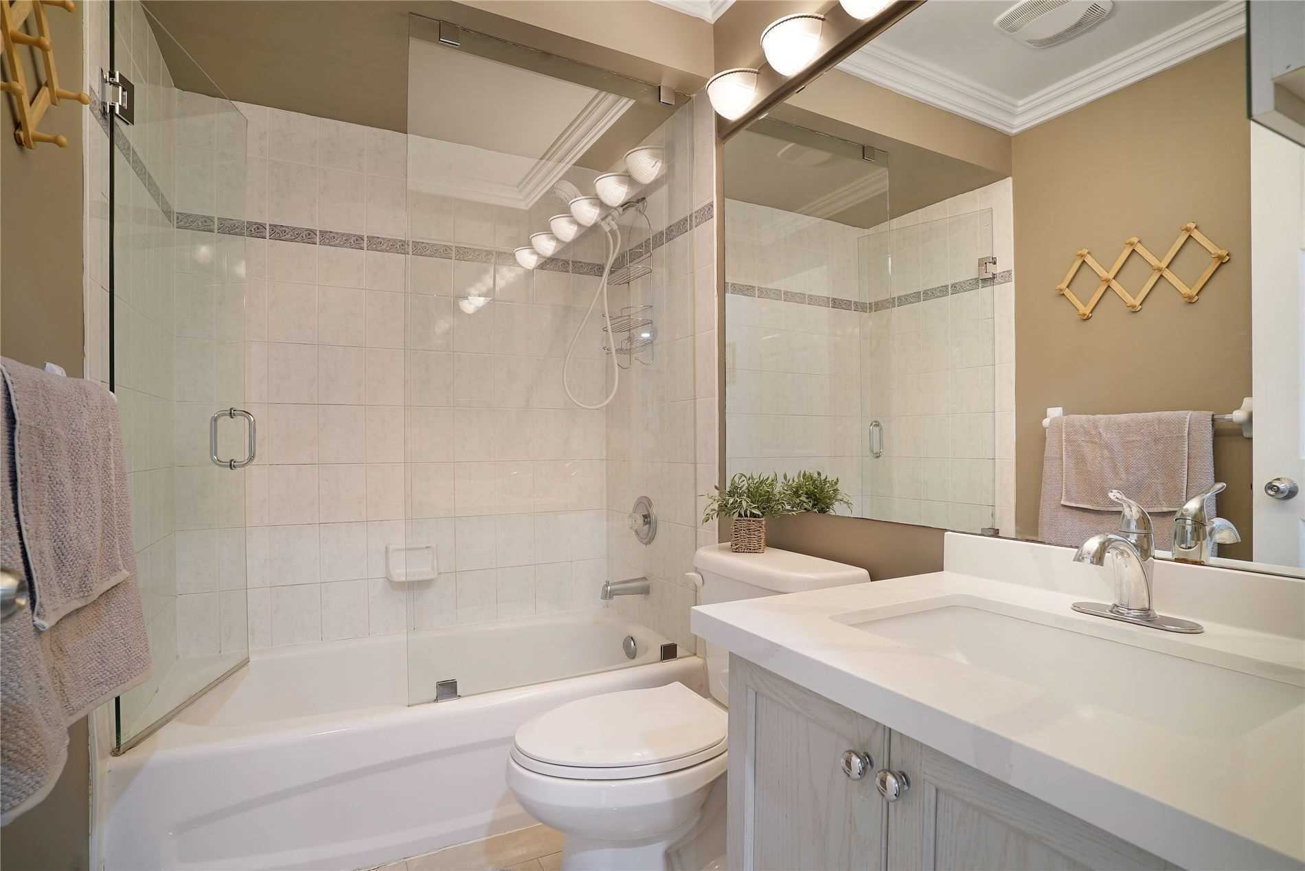 Listing W5886401 - Large Photo # 23