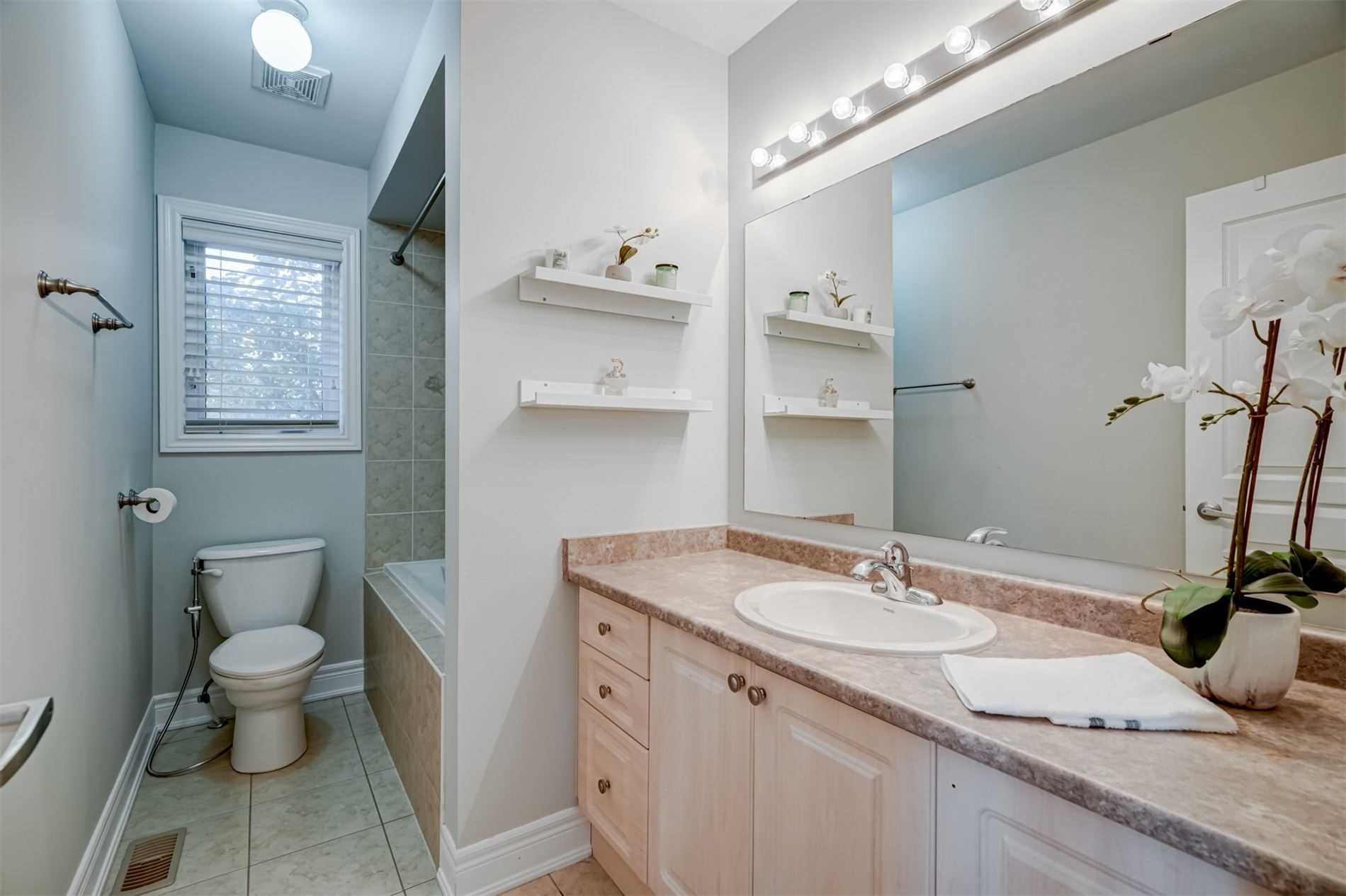 Listing W5886423 - Large Photo # 35