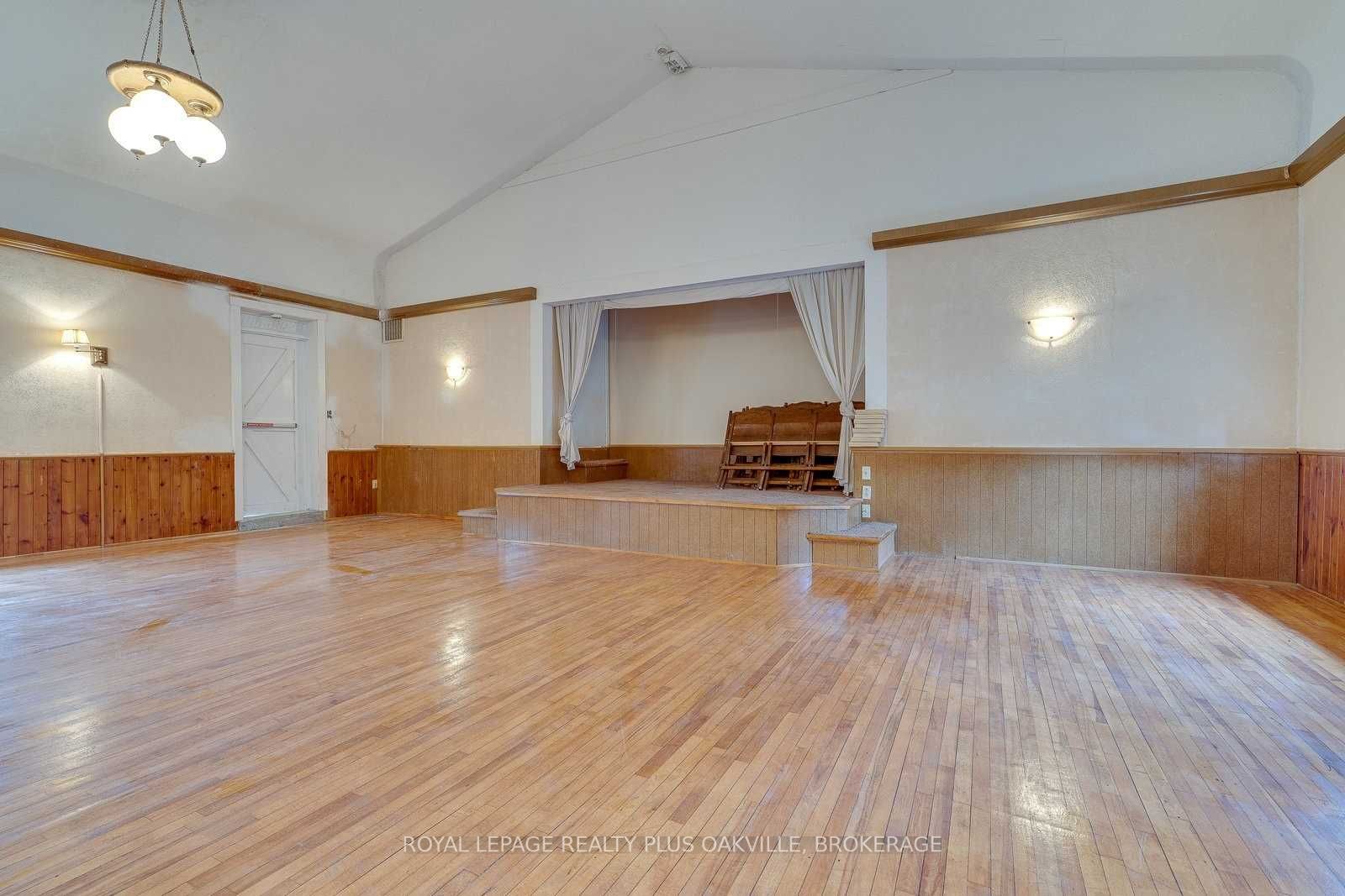 Listing W5886649 - Large Photo # 25
