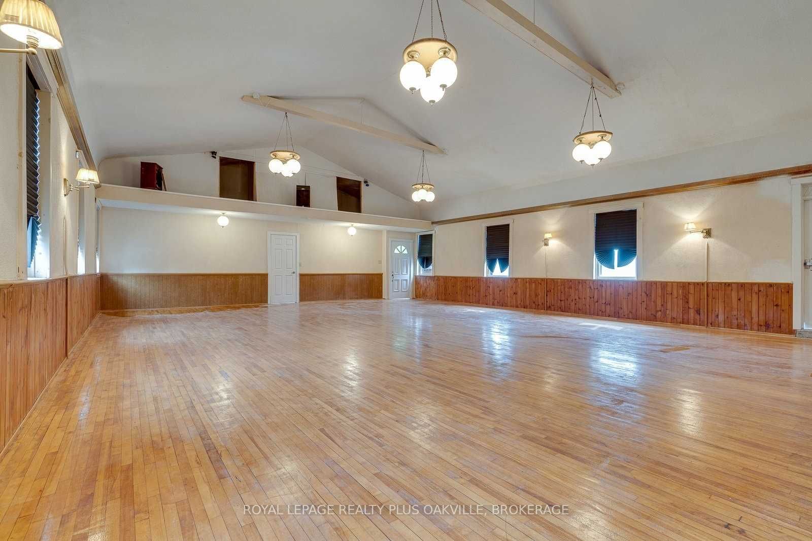 Listing W5886649 - Large Photo # 21