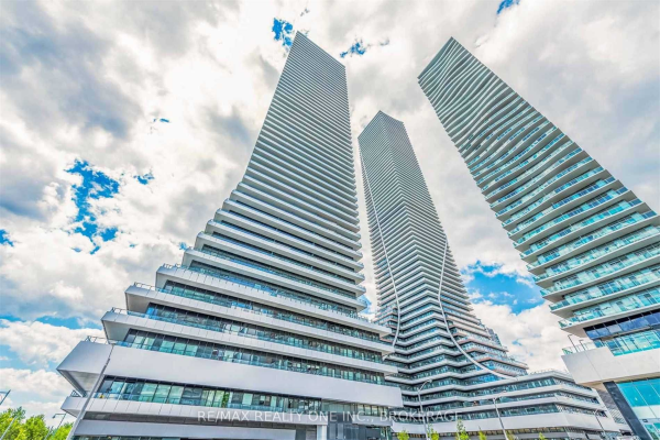 20 Shore Breeze Dr, Toronto