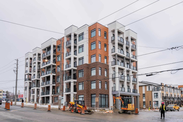 160 Canon Jackson Dr, Toronto
