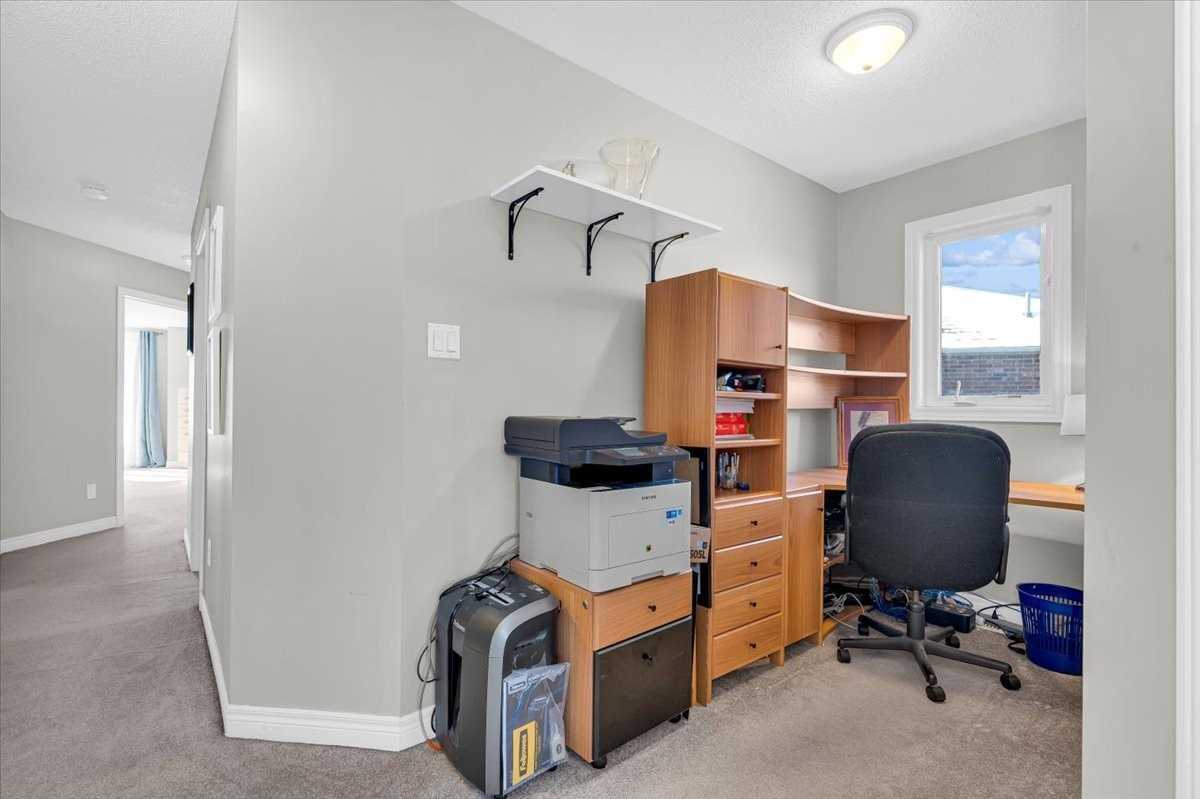 Listing W5888197 - Large Photo # 18