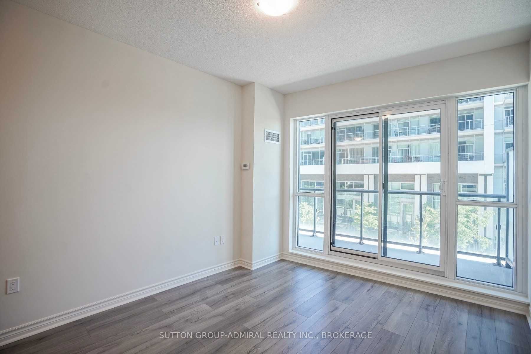Listing W5888541 - Large Photo # 16