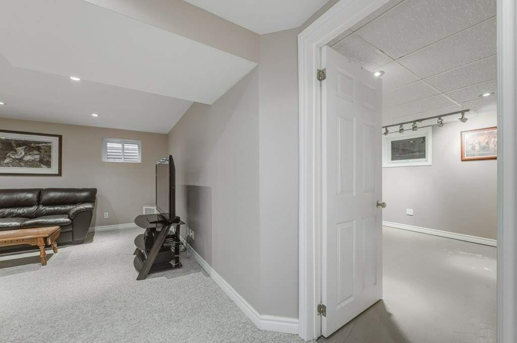 Listing W5888721 - Large Photo # 30
